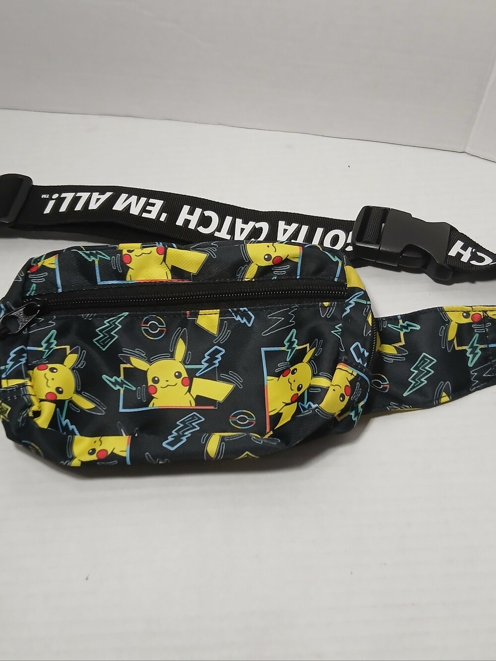 Pokemon Pikachu Gotta Catch Them All Fanny Hip Pack Belt Crossbody Bag Bioworld
